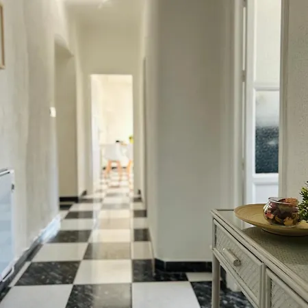 Centrico Junto Al Rio Genil Apartment Granada