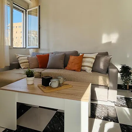 Centrico Junto Al Rio Genil Apartment *